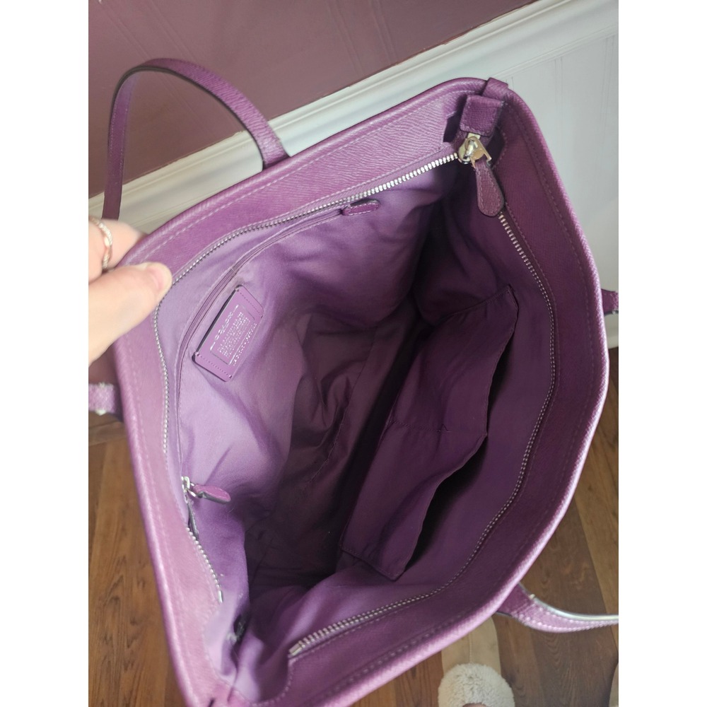 Coach City Tote in Crossgrain Leather Purple F57522 Handbag Shoulder Bag - Picture 5 of 12